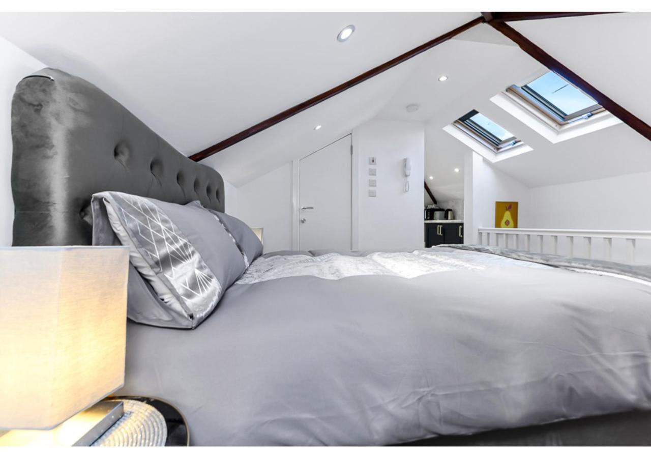 Apartmán Sleek And Modern Studio With Minimalist Vibe Chelmsford Exteriér fotografie