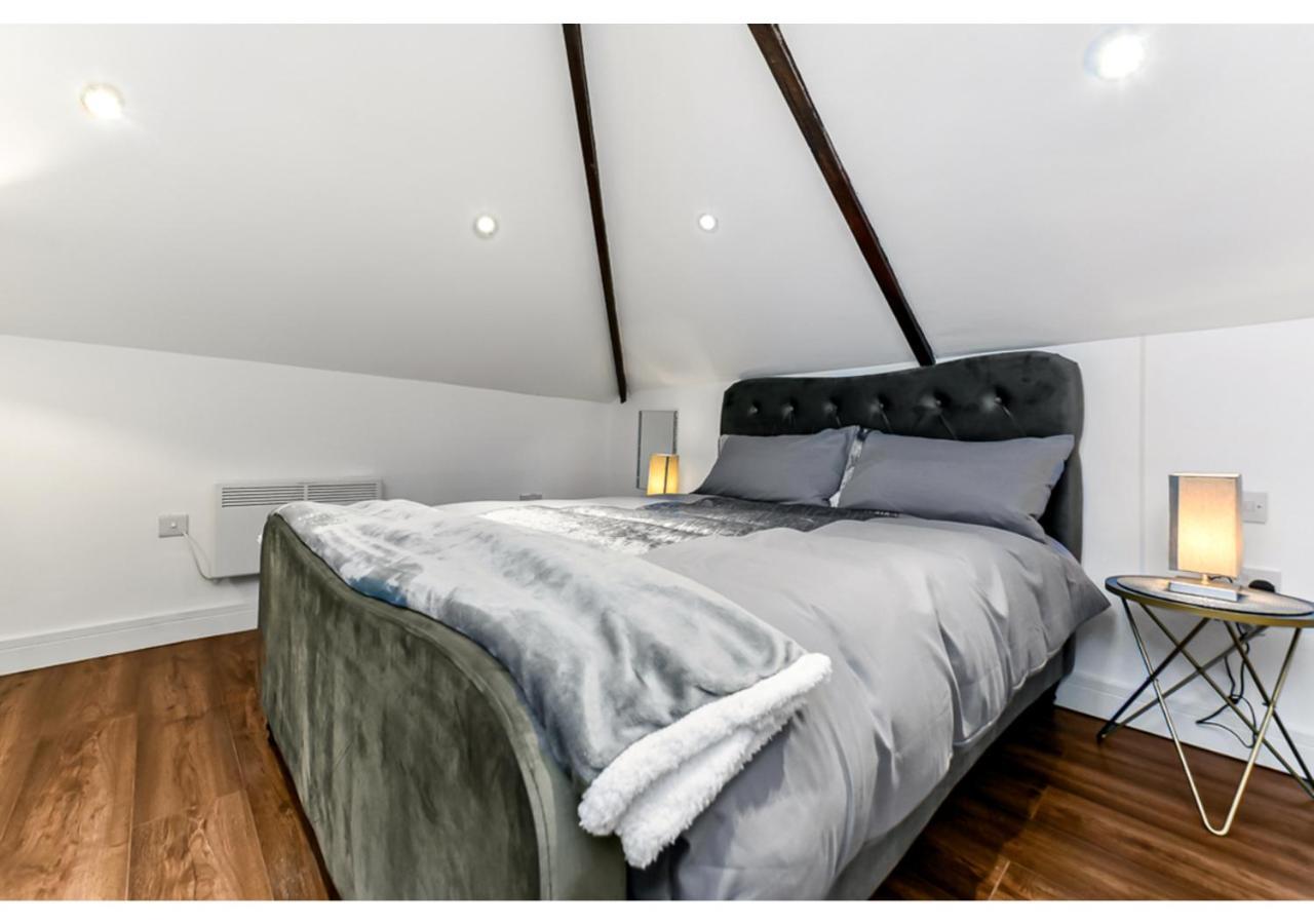 Apartmán Sleek And Modern Studio With Minimalist Vibe Chelmsford Exteriér fotografie
